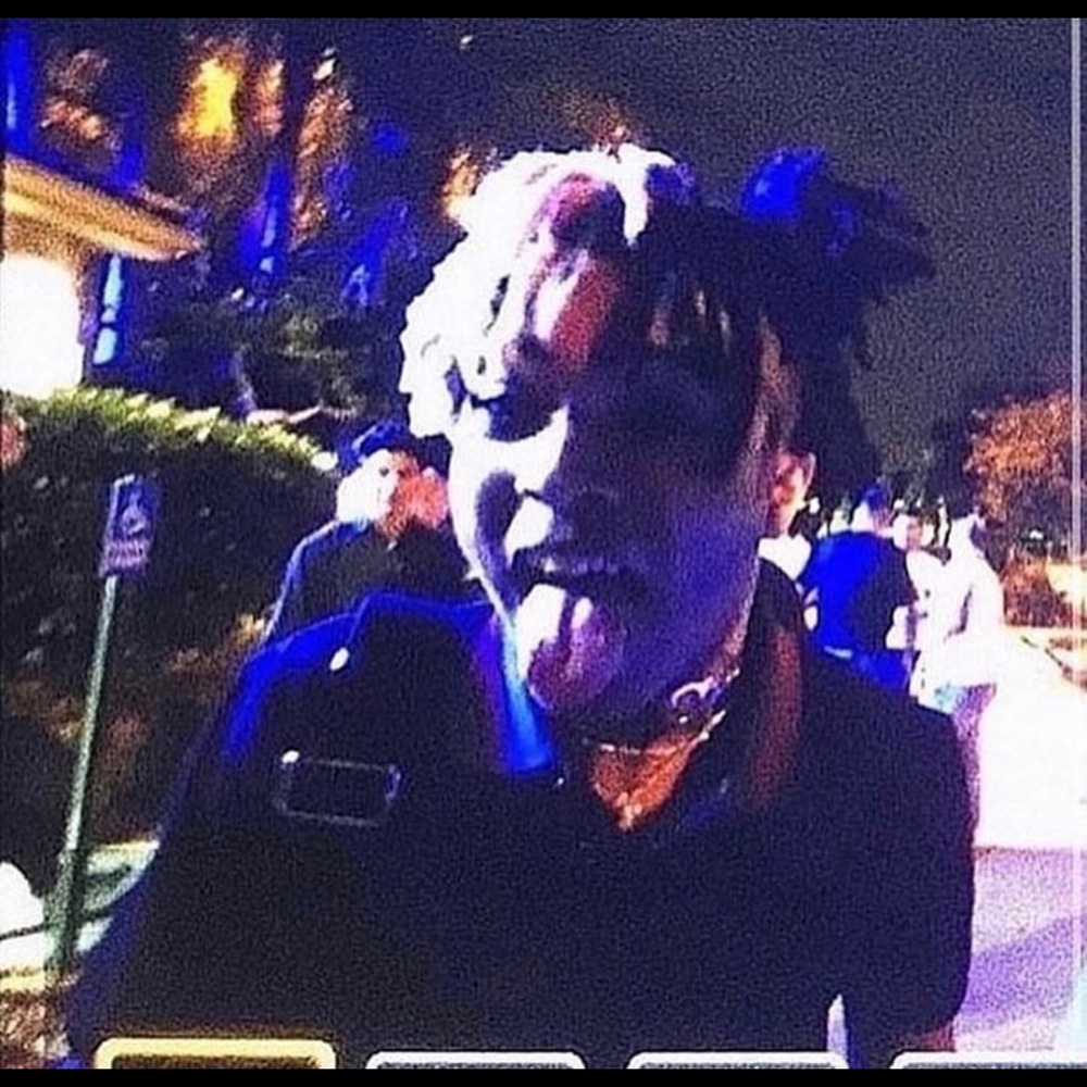 Meet your Posher, Ethan